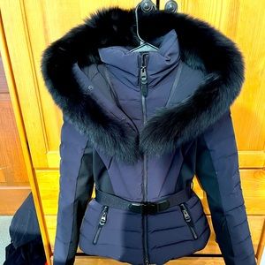 COPY - Elite. Down ski jacket with removable blue fox fur Signature Mackage Col…